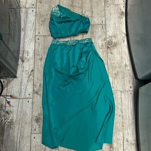 Kelle dance costume emerald green